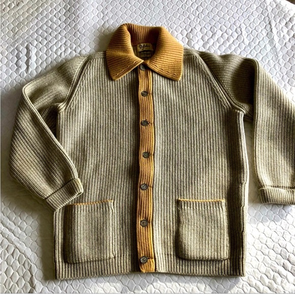 Dolph’s New York Sweaters - VINTAGE 100% PURE CASHMERE CARDIGAN SIZE L/44 SHELL BUTTONS MADE IN SCOTLAND